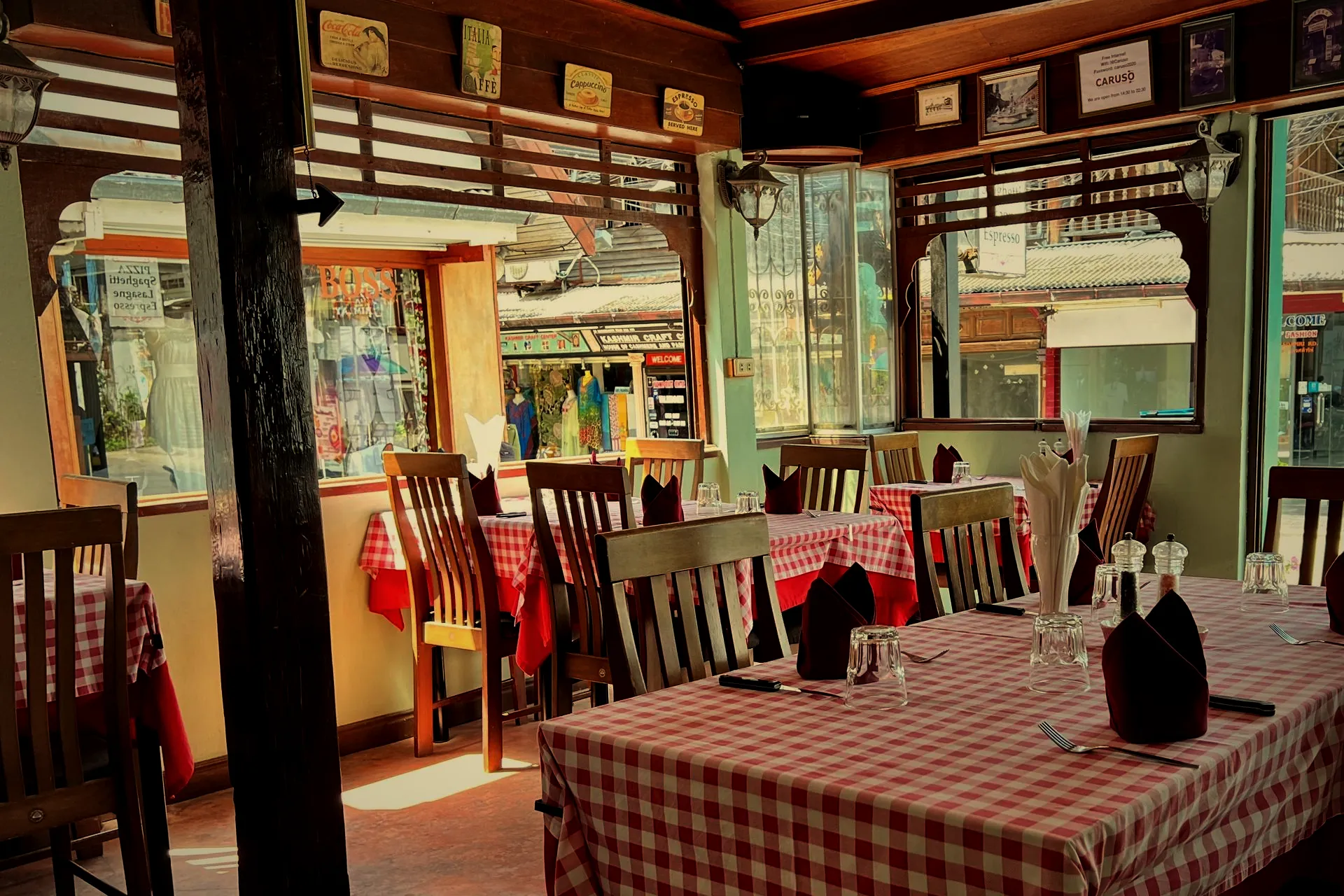 Covered terrace at Caruso looking out on Naresdamri Road